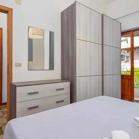 Il Marinaio E Il Nostromo *